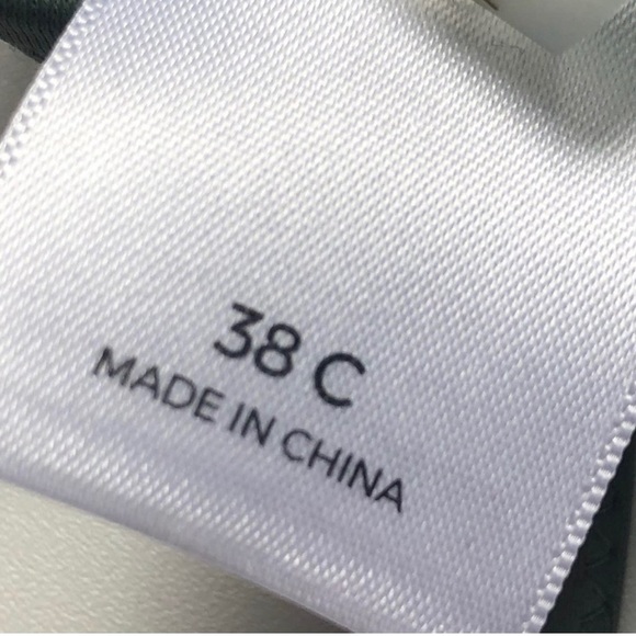 Shade & Shore Olive Green and White Crochet Trim Underwire Bikini Top size 38C - Picture 4 of 10